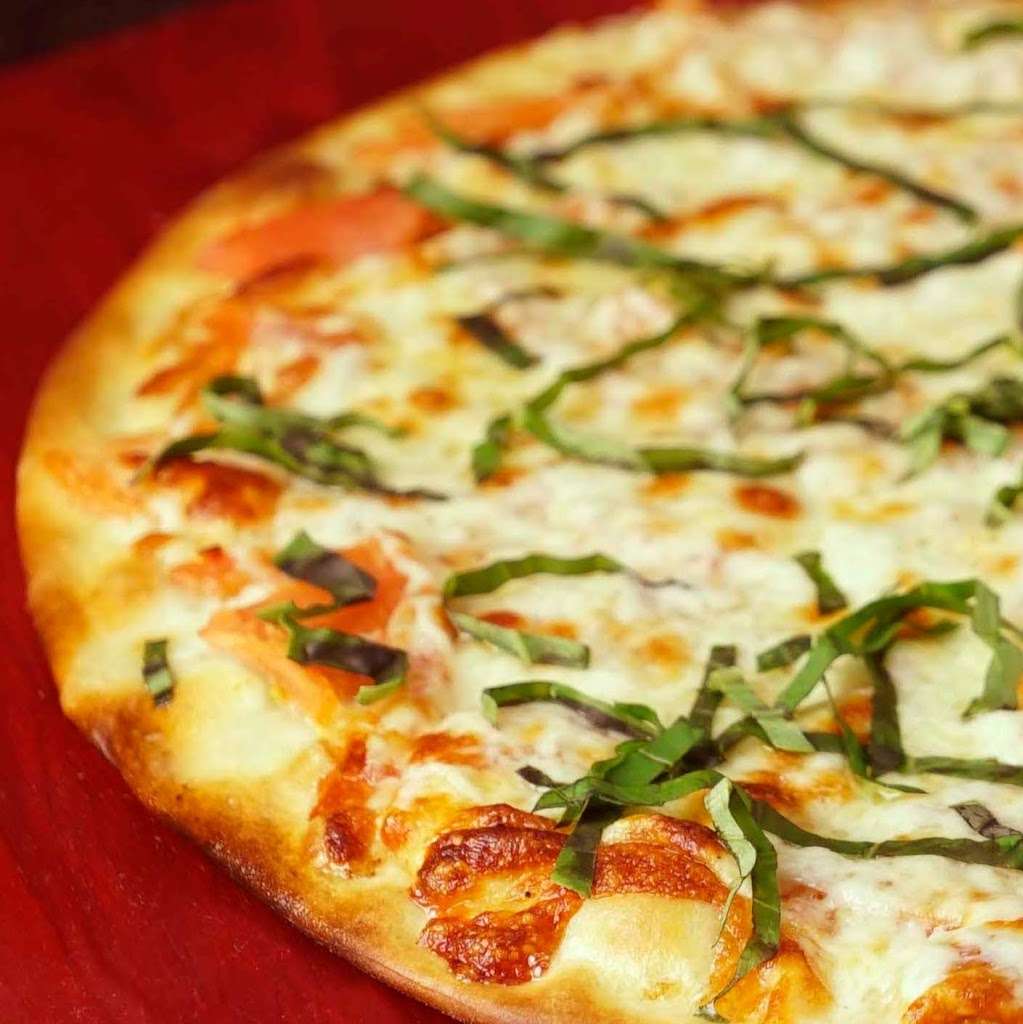 Rosatis Pizza | 9111 Farm to Market Rd 723 Suite 250, Richmond, TX 77406, USA | Phone: (281) 239-7924