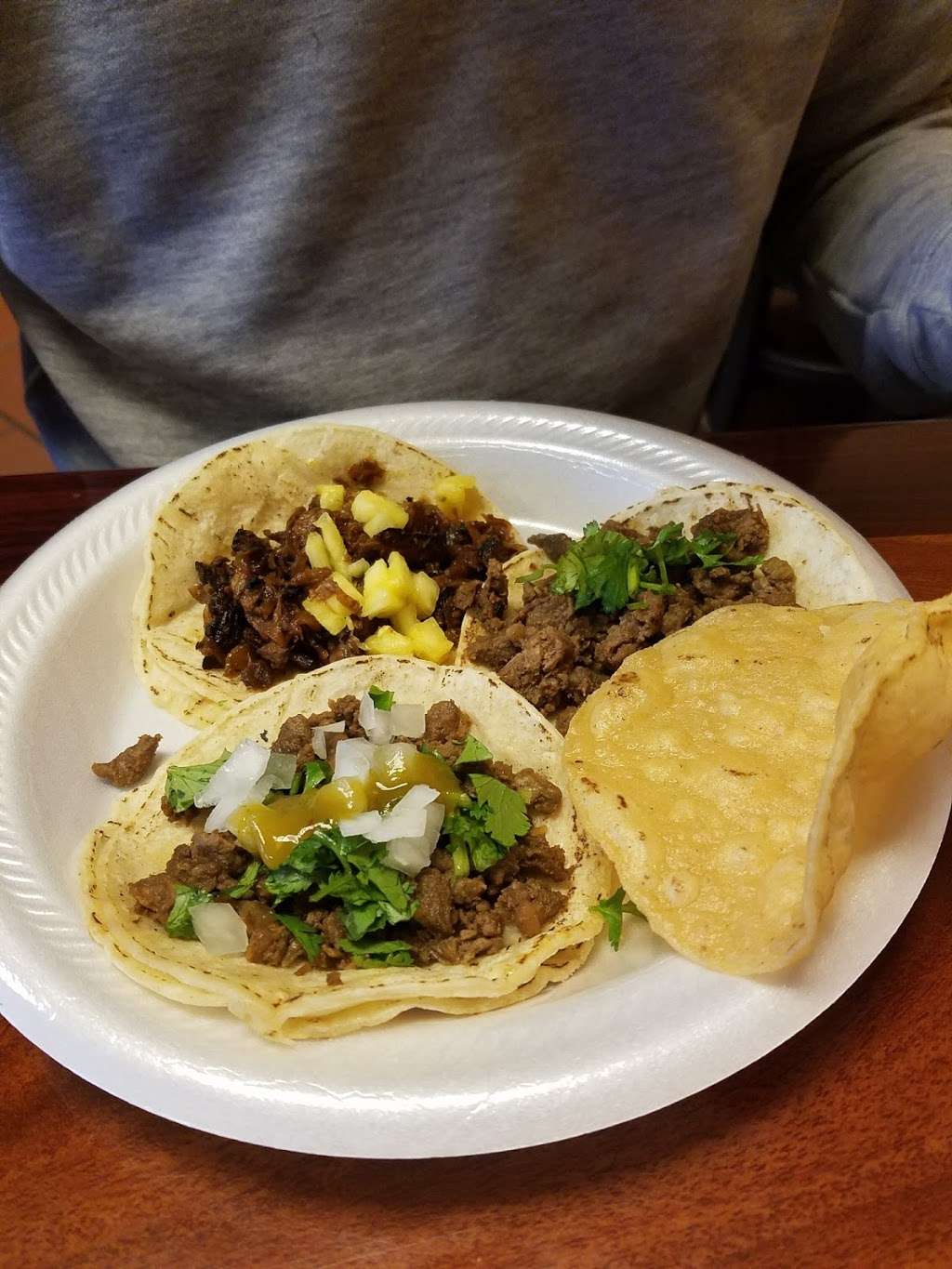 El Faro Taco | 13261 Maclay St, San Fernando, CA 91340, USA | Phone: (818) 361-3202