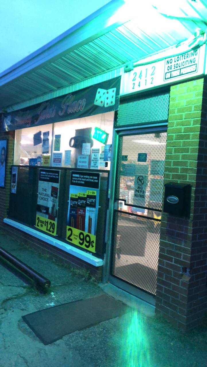SHAKEY JAKES PLACE VARIETY STORE | 2412 E 17th St N, Wichita, KS 67214, USA | Phone: (316) 636-7745