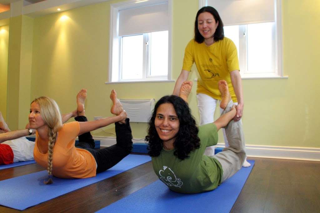 North London Yoga Centre | 114 Cockfosters Rd, Barnet EN4 0DP, UK | Phone: 07976 781357