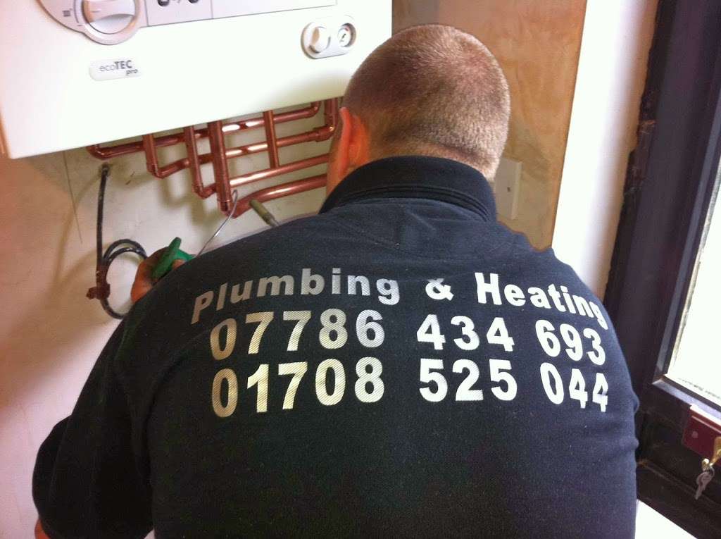 MAHONEY SERVICES LTD PLUMBING AND HEATING | Greenways, Lambs Lane North, Rainham RM13 9XF, UK | Phone: 01708 525044