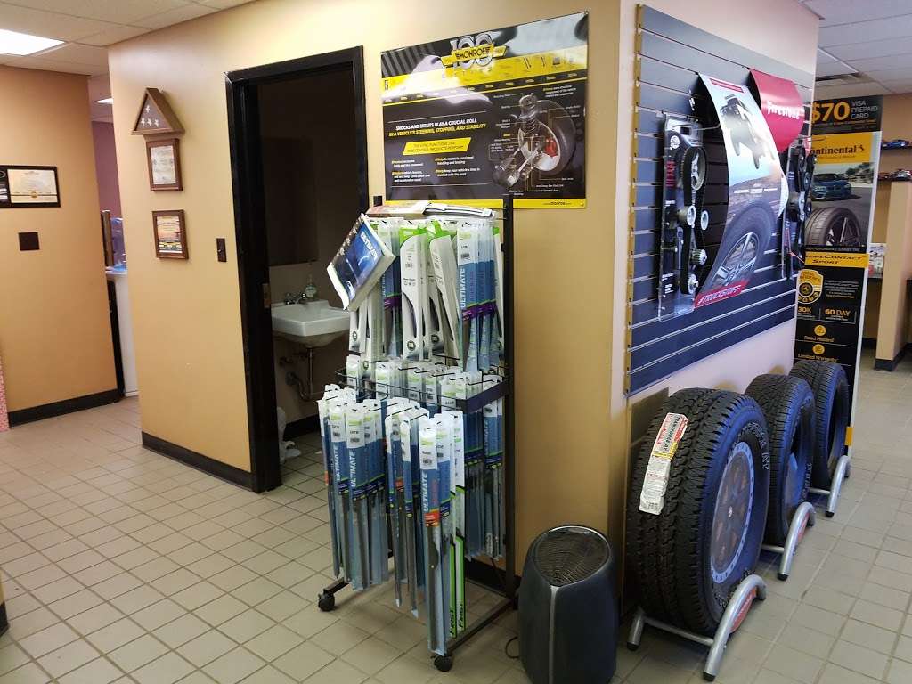 Faheys Tire Center | 28 New Salem St, Wakefield, MA 01880, USA | Phone: (781) 245-2020