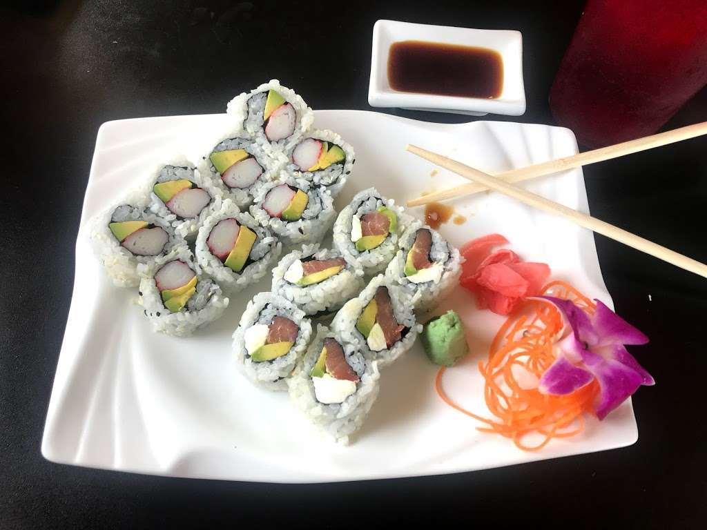 Oyagi Asian Bistro | 6509 S 27th St, Franklin, WI 53132, USA | Phone: (414) 761-7788