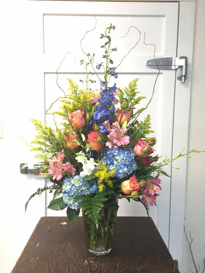 Don Lyn Florist | 5630 Main St, Zachary, LA 70791, USA | Phone: (225) 654-4551