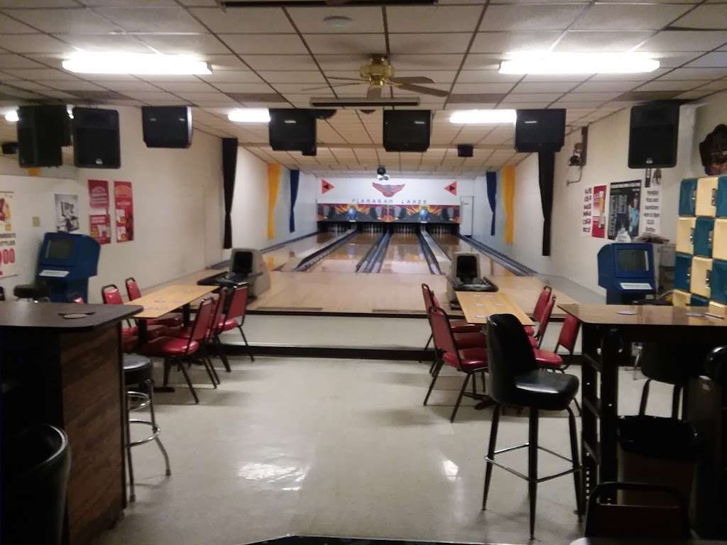 Flanagan Lanes | 127 S Main St, Flanagan, IL 61740, USA | Phone: (815) 796-3252