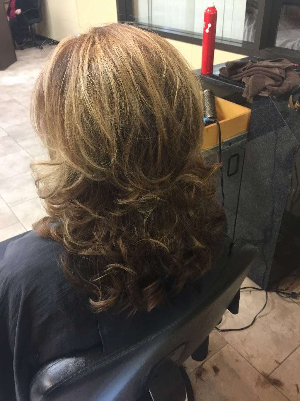 Lupitas Artistic Hair Salon | 4102 Yellowstone Dr, Pasadena, TX 77504 | Phone: (281) 487-9100