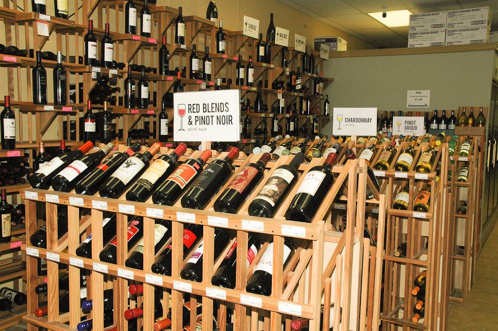 Parkway Wine and Liquor | 420 S Germantown Pkwy #101, Cordova, TN 38018, USA | Phone: (901) 753-8700