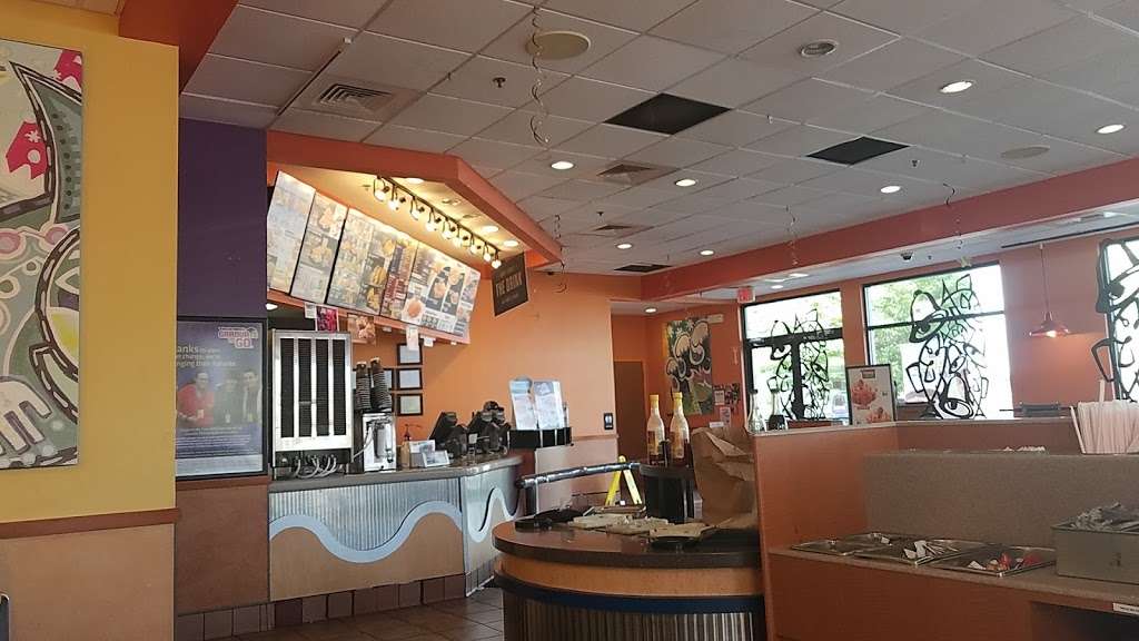 Taco Bell | 1700 N Broad St, Lansdale, PA 19446, USA | Phone: (215) 855-4210