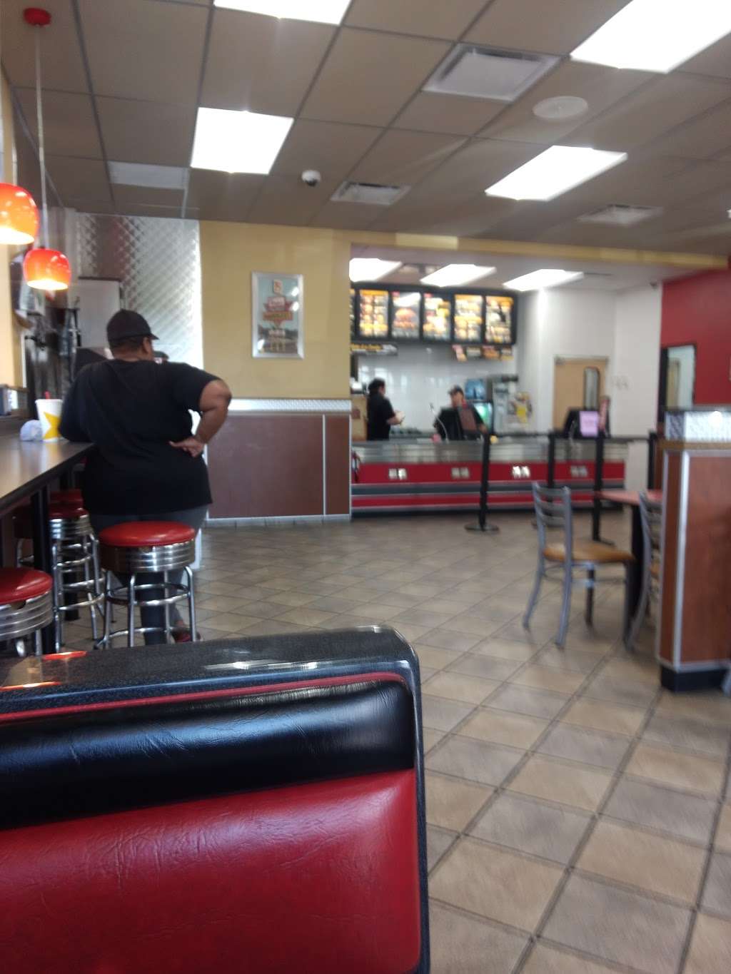 Hardees | 203 E 27th St, Ottawa, KS 66067, USA | Phone: (785) 242-2117