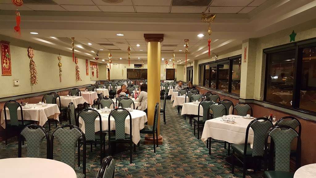 Town Sent Seafood Restaurant | 1069 W San Bernardino Rd, Covina, CA 91722 | Phone: (626) 915-8982