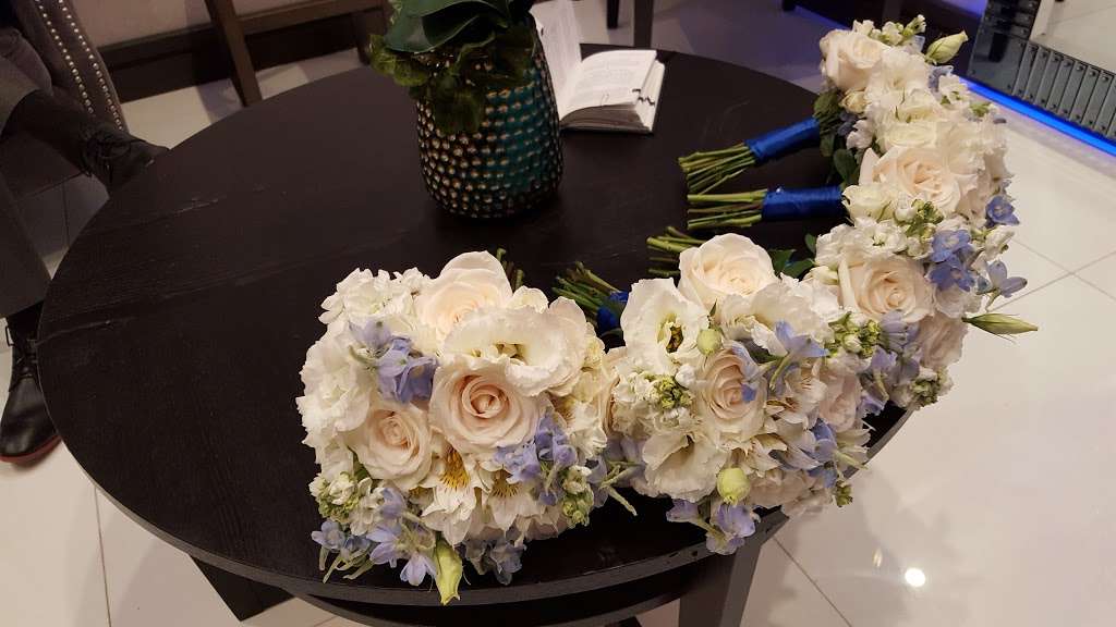 My Wedding Blooms | 1663 Blake Ave, Los Angeles, CA 90031, USA | Phone: (323) 227-6600