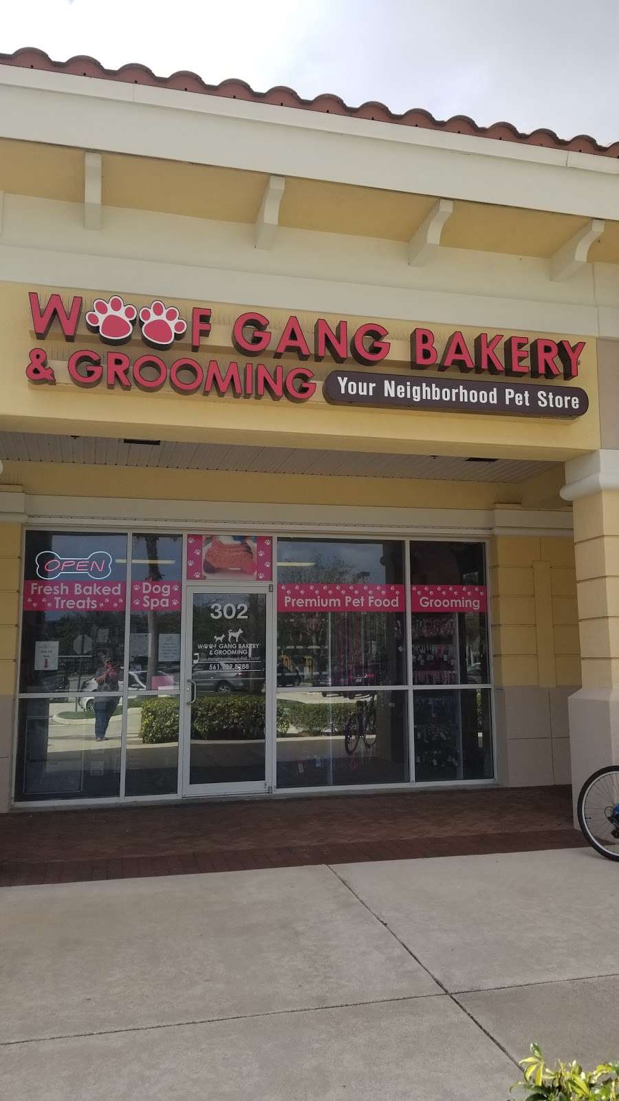 Woof Gang Bakery & Grooming Boynton Beach | 12393 Hagen Ranch Rd, Boynton Beach, FL 33437, USA | Phone: (561) 739-8288