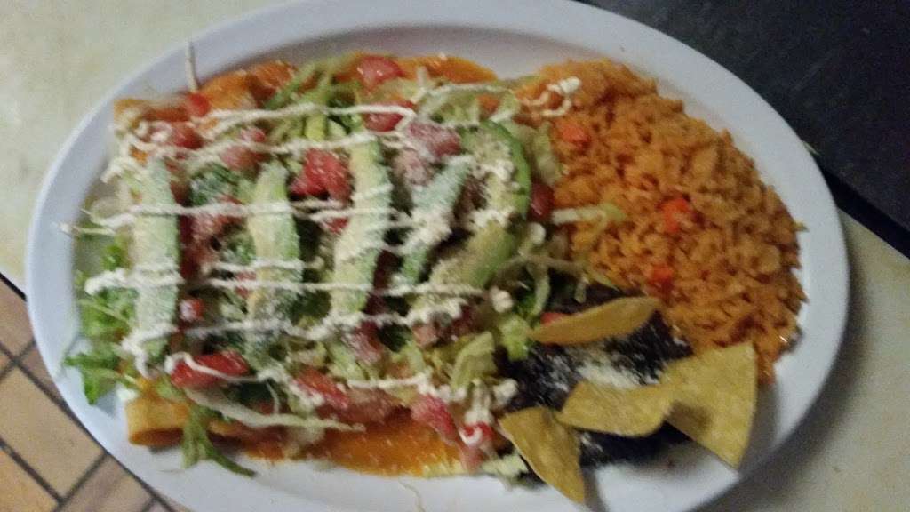 Espositos Italian & Mexican food | 419 E Main St, Wrightstown, NJ 08562, USA | Phone: (609) 723-5600