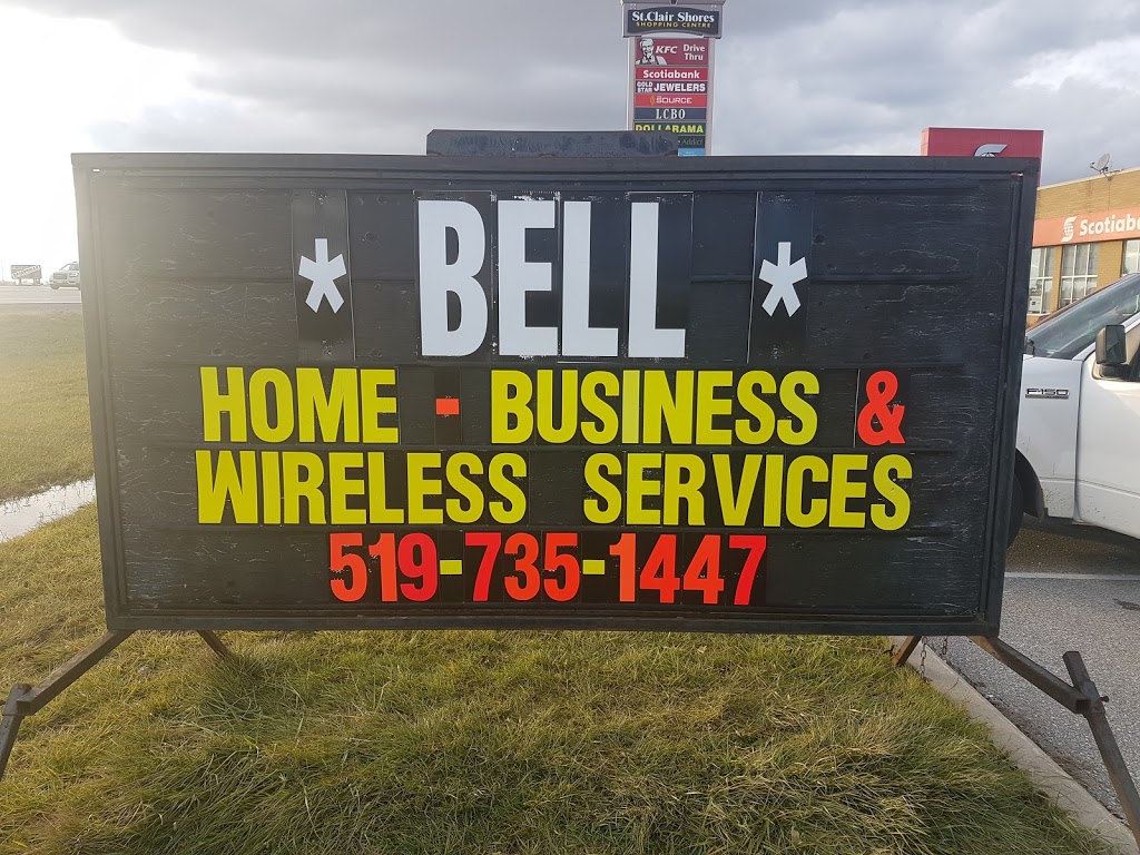 Hallmark Portable Signs | 12046 Ducharme Ln, McGregor, ON N0R 1J0, Canada | Phone: (519) 995-2695