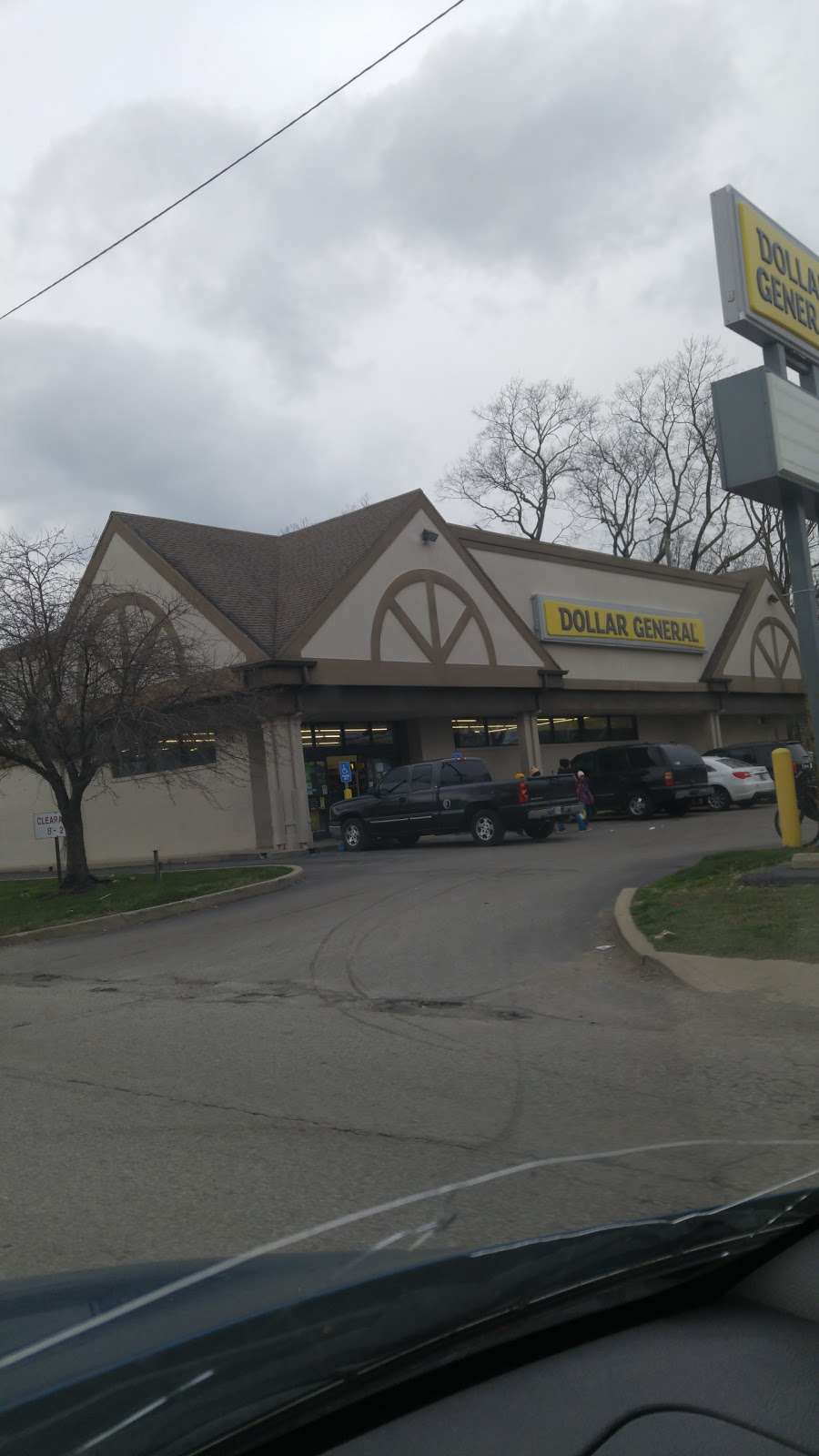 Dollar General | 2710 W 16th St, Indianapolis, IN 46222, USA | Phone: (317) 686-0840