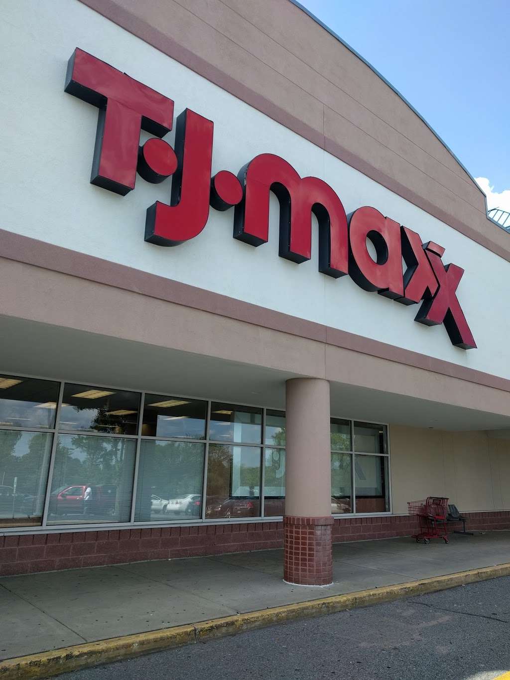 T.J. Maxx | 1800 Clements Bridge Rd, Deptford Township, NJ 08096, USA | Phone: (856) 845-8025