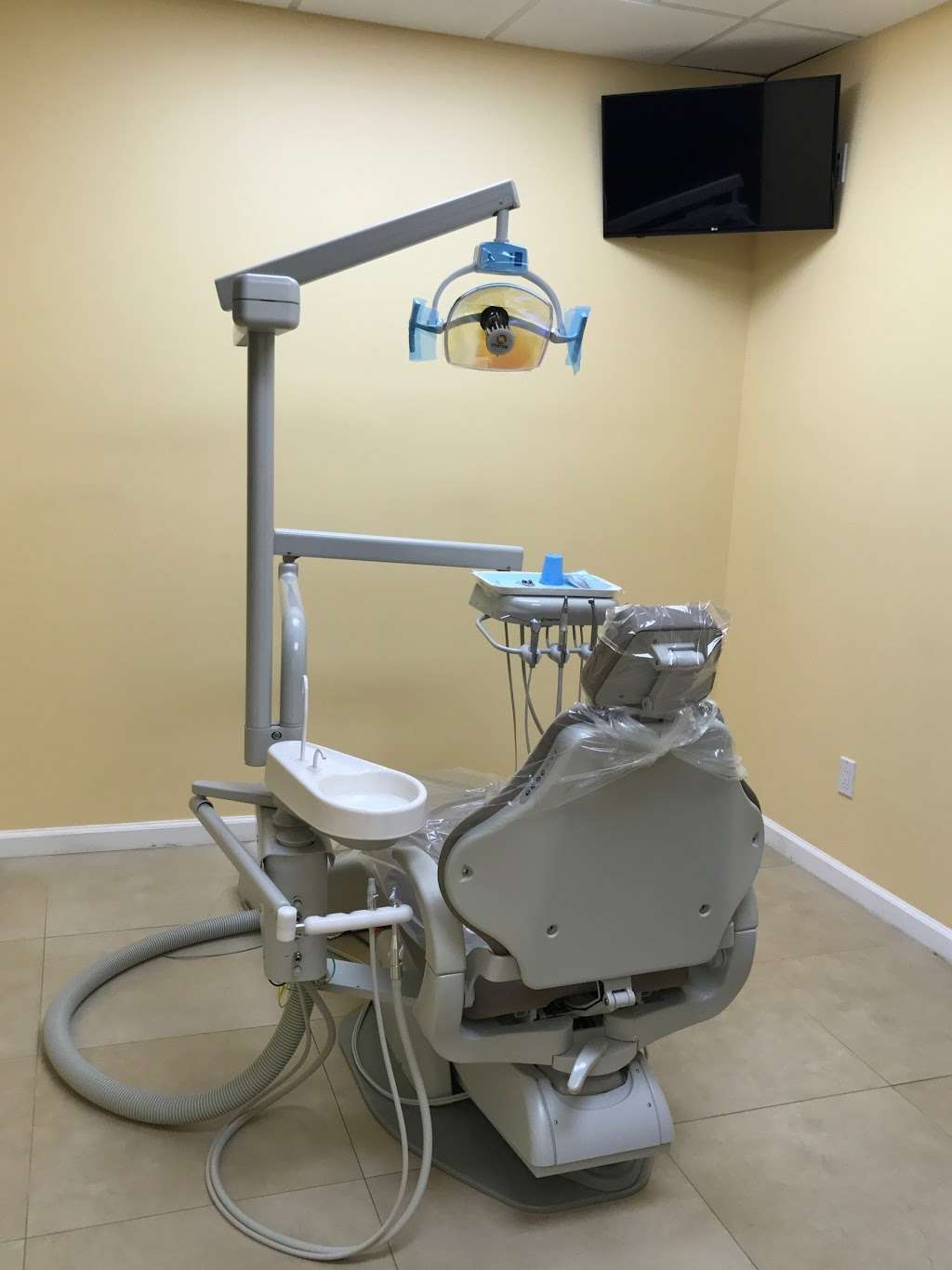 Open Smile Dental | 107-53 Guy R Brewer Blvd, Jamaica, NY 11433, USA | Phone: (718) 878-4648