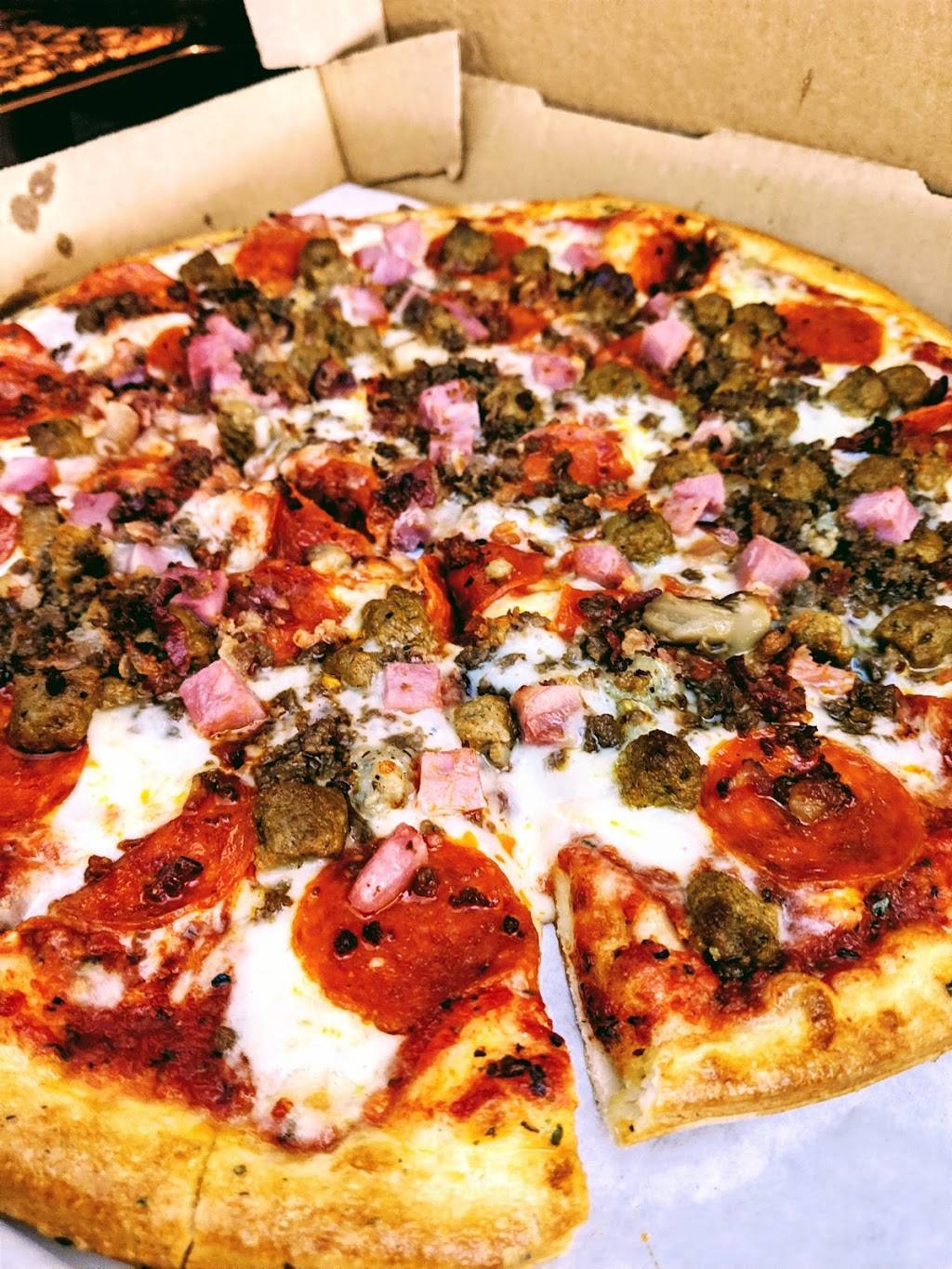 Lastrada Pizzeria | 201 Seabreeze Blvd, Daytona Beach, FL 32118, USA | Phone: (386) 238-9060