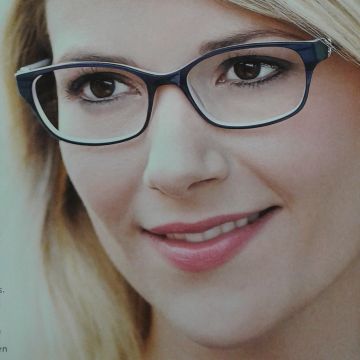 OPTICA REYNA | 712 S Walton Walker Blvd suite 2 c, Dallas, TX 75211, USA | Phone: (214) 715-4152