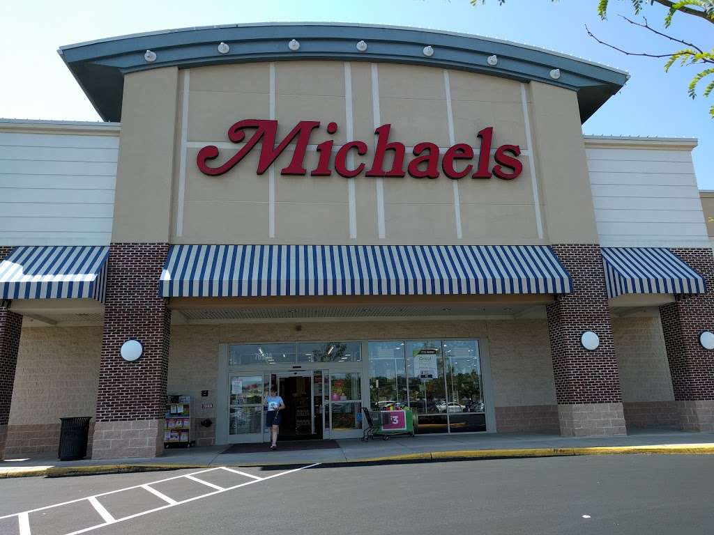 Michaels | 7690A Richmond Hwy, Alexandria, VA 22306, USA | Phone: (703) 721-9890