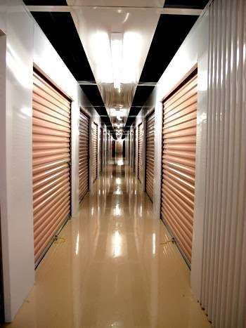 Value Store It Self Storage Doral | 5900 NW 102nd Ave, Doral, FL 33178 | Phone: (305) 592-4455