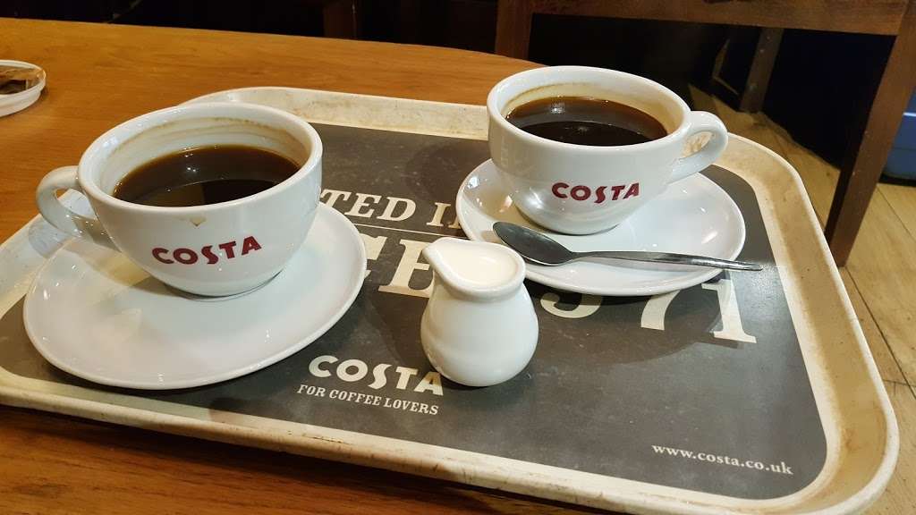 Costa | South Terminal, Satellite 3, Horley, Gatwick RH6 0NP, UK | Phone: 01293 579367