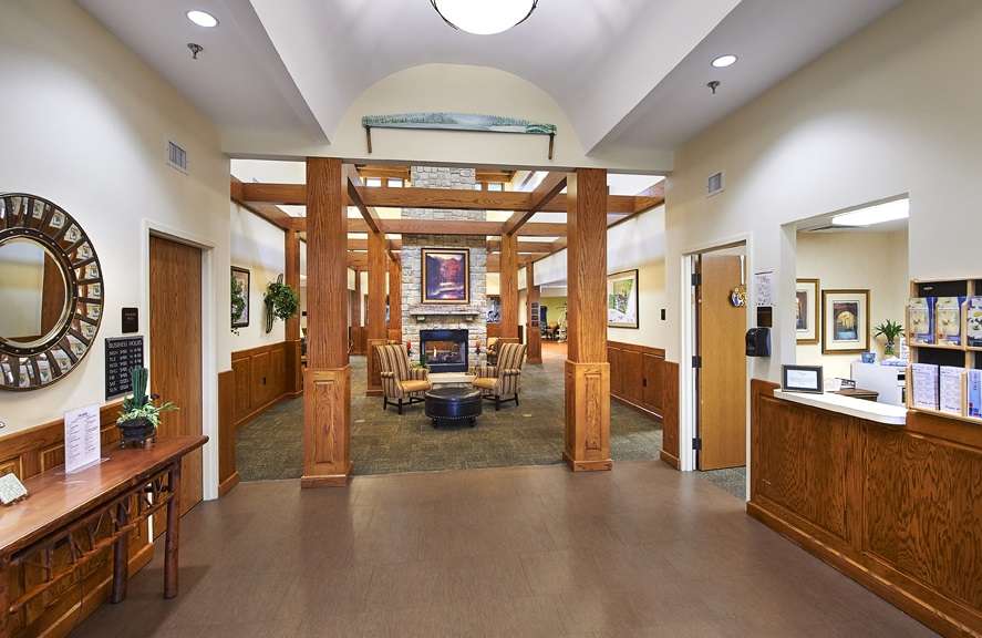 Harbour Manor & The Lodge | 1667 Sheridan Rd, Noblesville, IN 46062, USA | Phone: (317) 770-3434