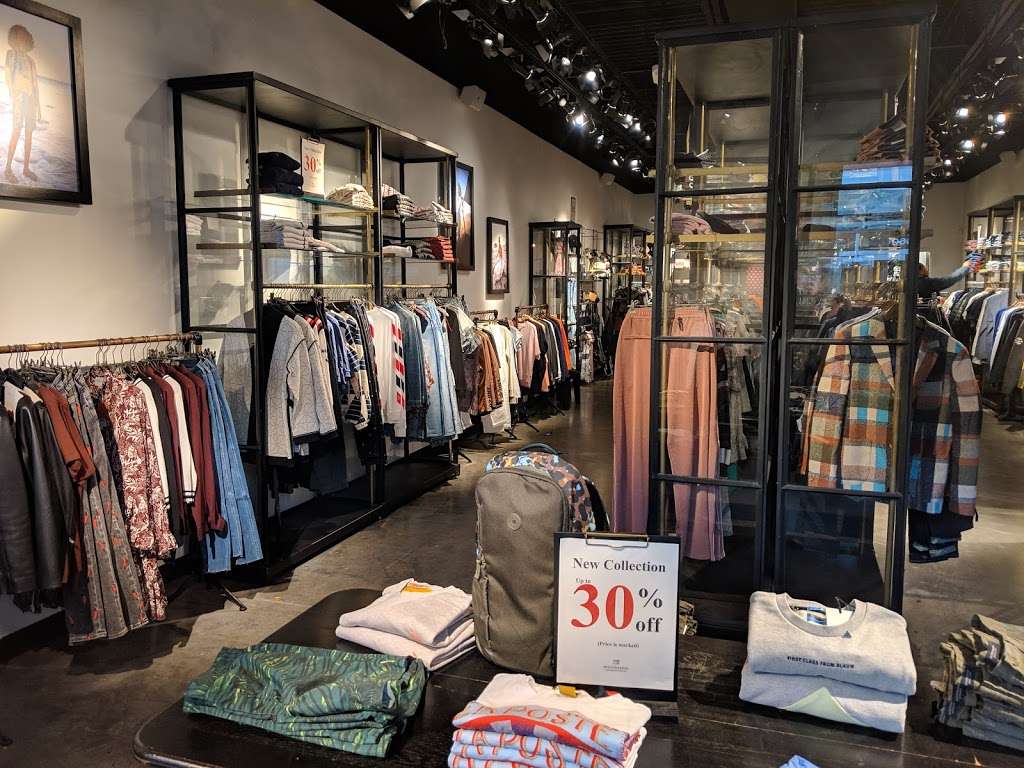 Scotch & Soda | 3530 Livermore Outlets Dr Suite 1230, Livermore, CA 94551, USA | Phone: (925) 344-3989