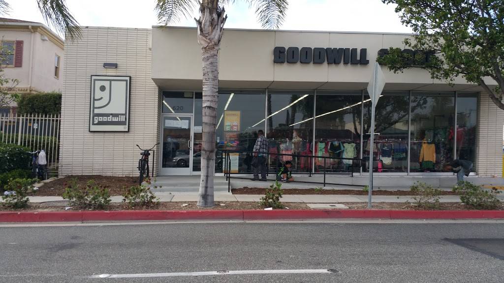 Goodwill Store & Donation Center | 620 W 19th St, Costa Mesa, CA 92627, USA | Phone: (949) 646-2479