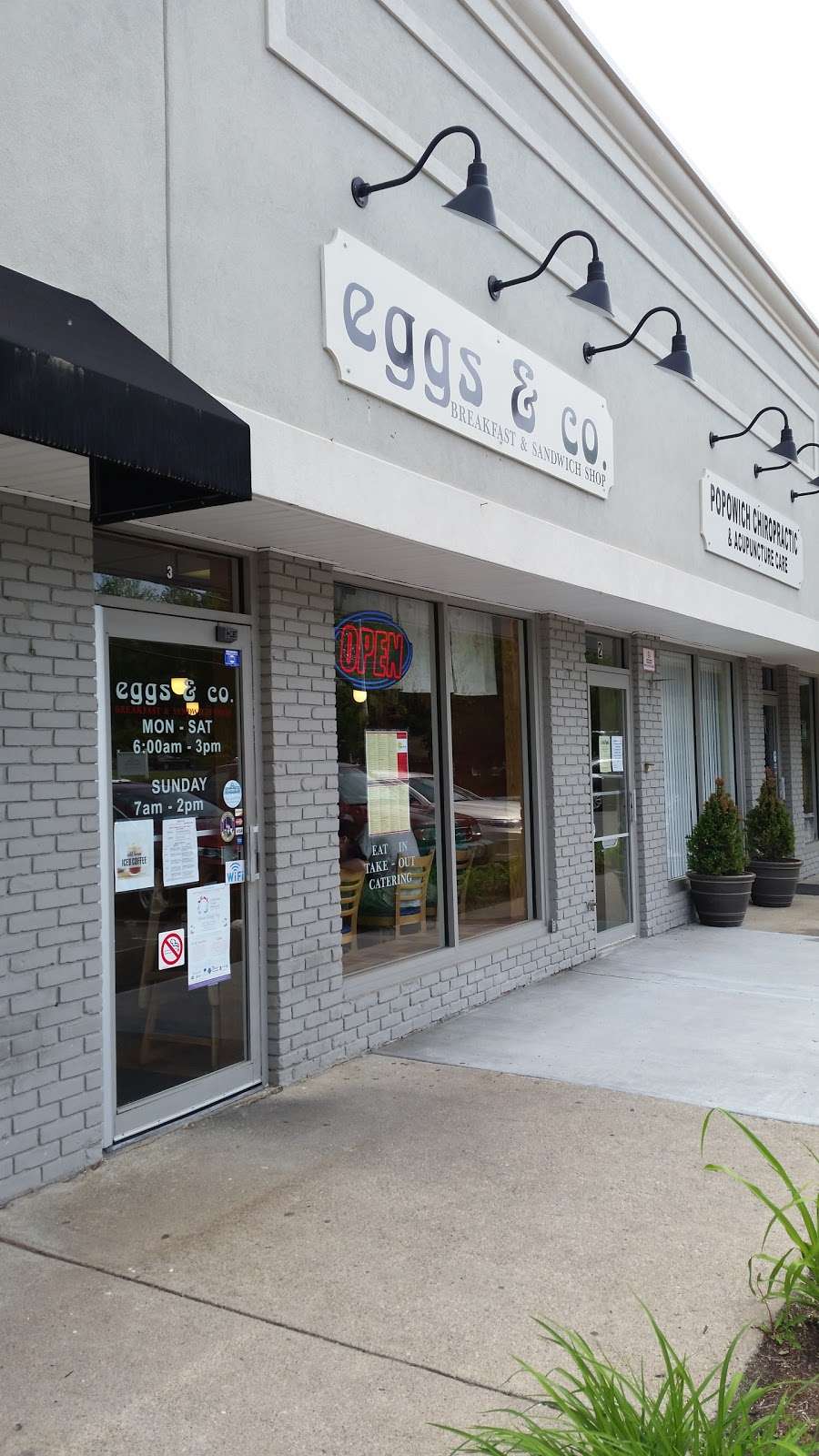 Eggs & Co. | 71 S Main St, Newtown, CT 06470 | Phone: (203) 491-2727