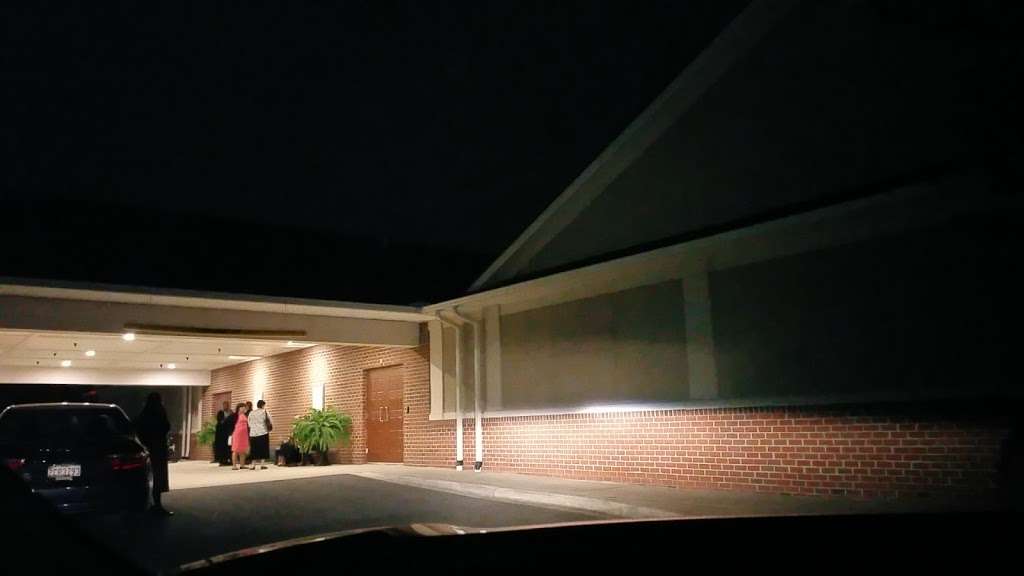Kingdom Hall of Jehovahs Witnesses | 713 Cabin Branch Ln, Linthicum Heights, MD 21090 | Phone: (410) 590-4322