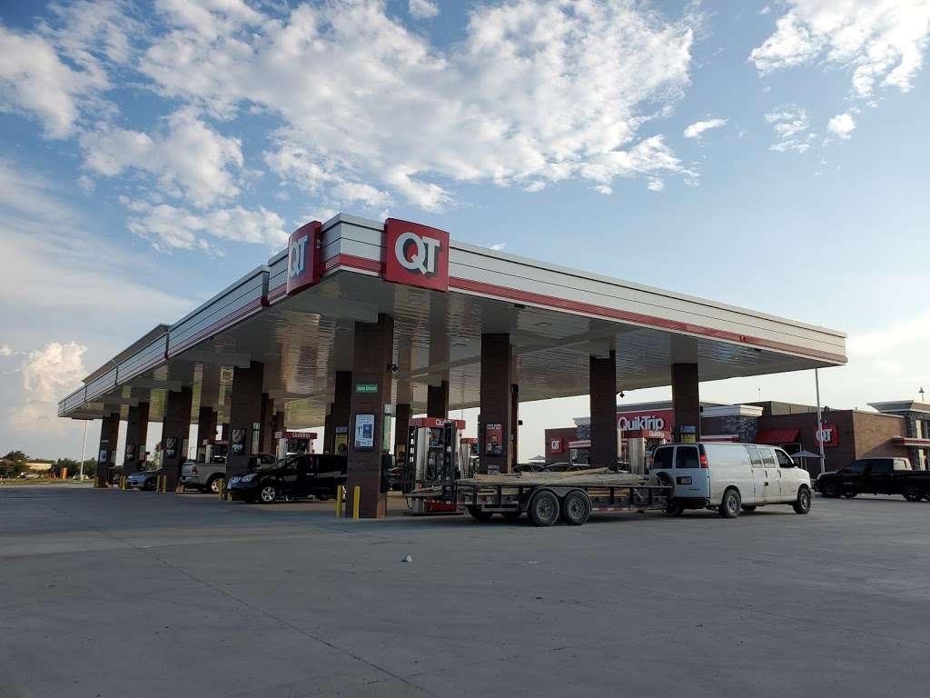 QuikTrip | 470 US-80, Sunnyvale, TX 75182, USA | Phone: (972) 203-8199