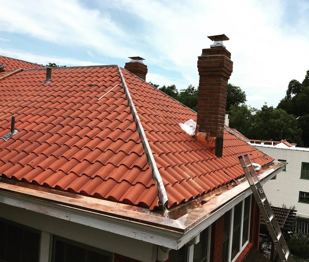 Rhoden Roofing LLC | 358 S Laura St, Wichita, KS 67211, USA | Phone: (316) 927-2233