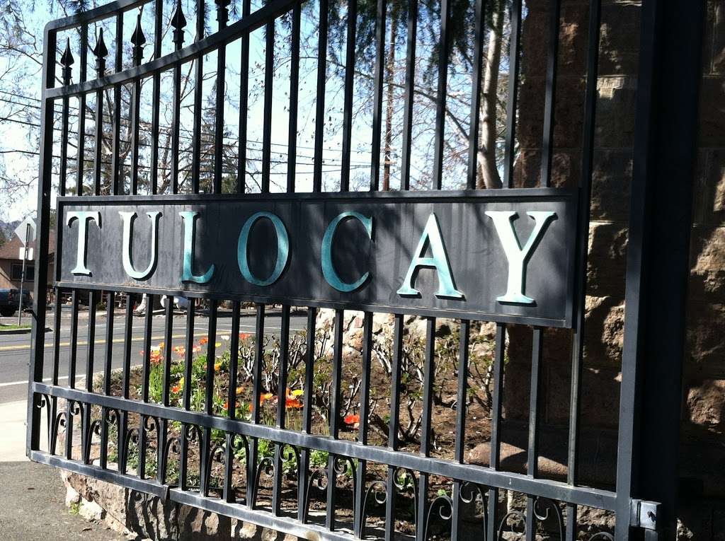 Tulocay Cemetery | 411 Coombsville Rd, Napa, CA 94558, USA | Phone: (707) 252-4727