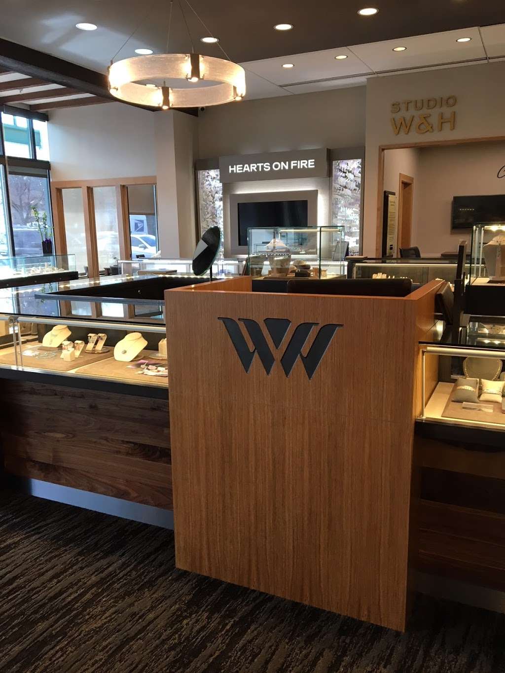 Walters & Hogsett Fine Jewelers | 2425 Canyon Blvd, Boulder, CO 80302 | Phone: (303) 449-2626