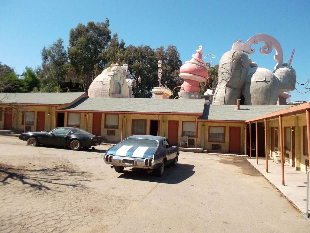 Motel Film Psycho | North Hollywood, CA 91602, USA