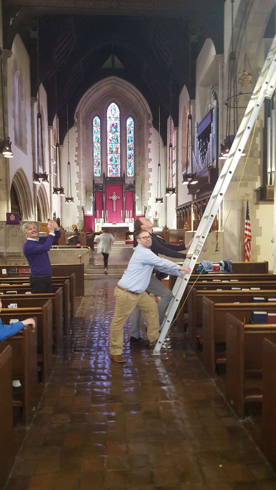 Emmanuel Episcopal Church of LaGrange in 2216, 203 S Kensington Ave, La