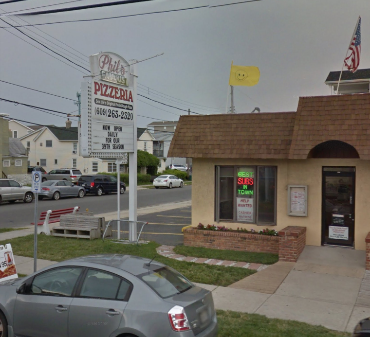 ATM Machine at Phils Famous Pizzeria | 3712 Landis Ave, Sea Isle City, NJ 08243, USA | Phone: (888) 959-2269