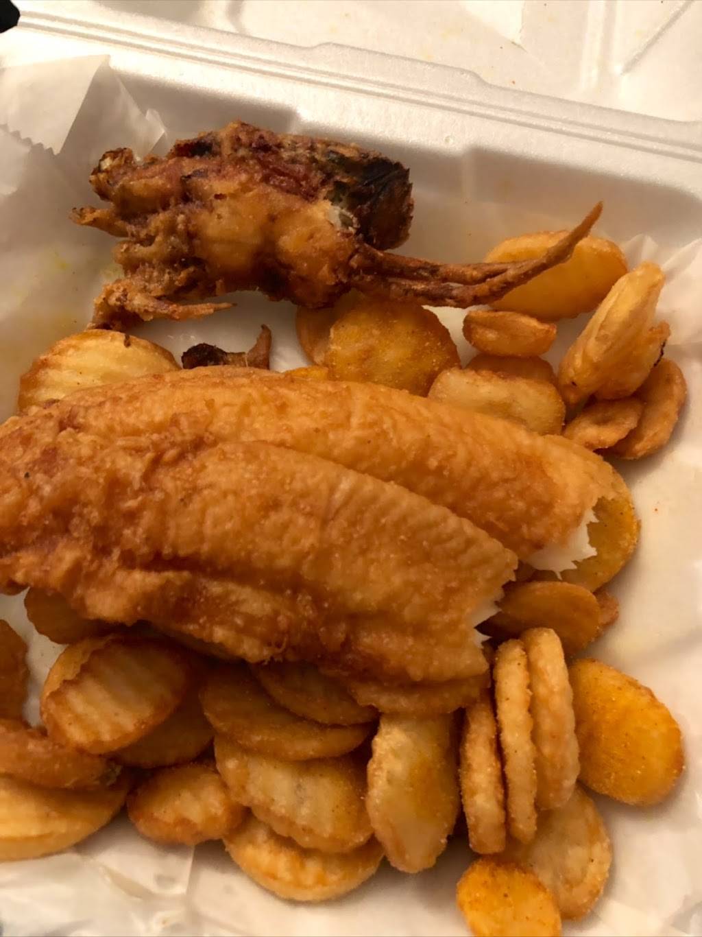 The Chippery | 156 Broadway, Jersey City, NJ 07306, USA | Phone: (201) 893-4424