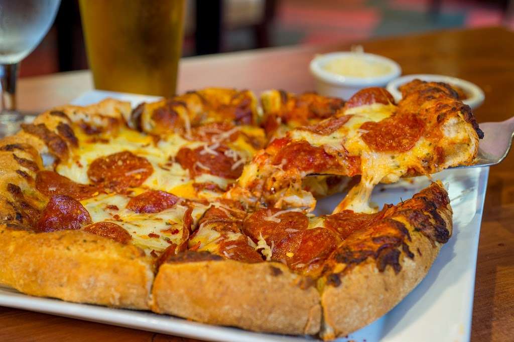 Westchase Bar & Grill | 10609 Westpark Dr, Houston, TX 77042, USA | Phone: (713) 532-5400