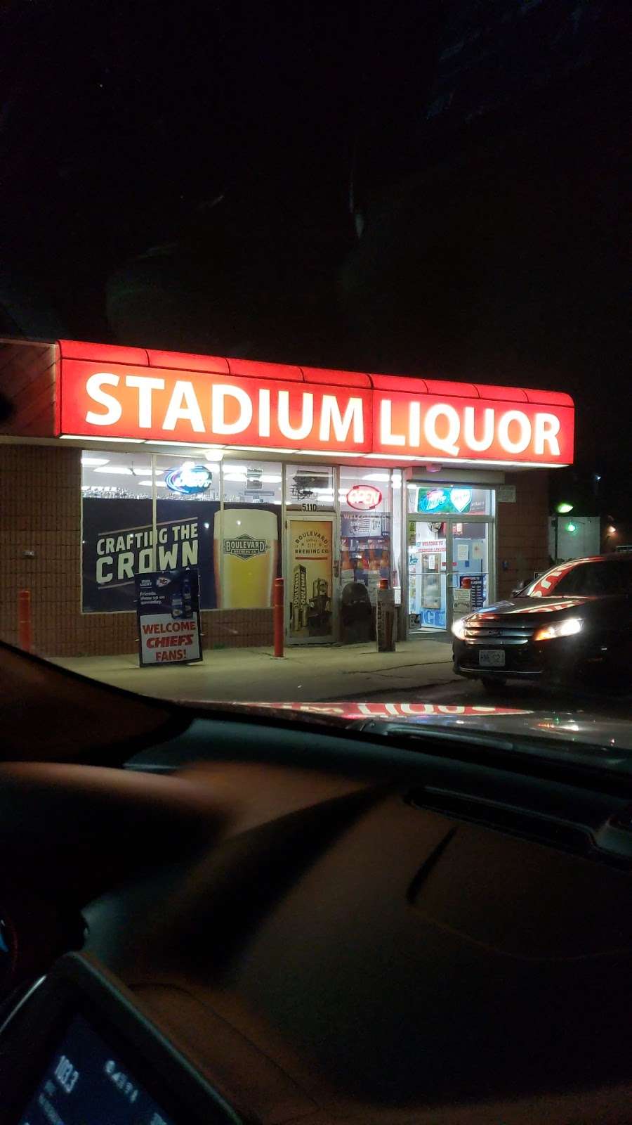 Stadium Liquors | 5110 Bristol Ave, Kansas City, MO 64129, USA | Phone: (816) 861-3737