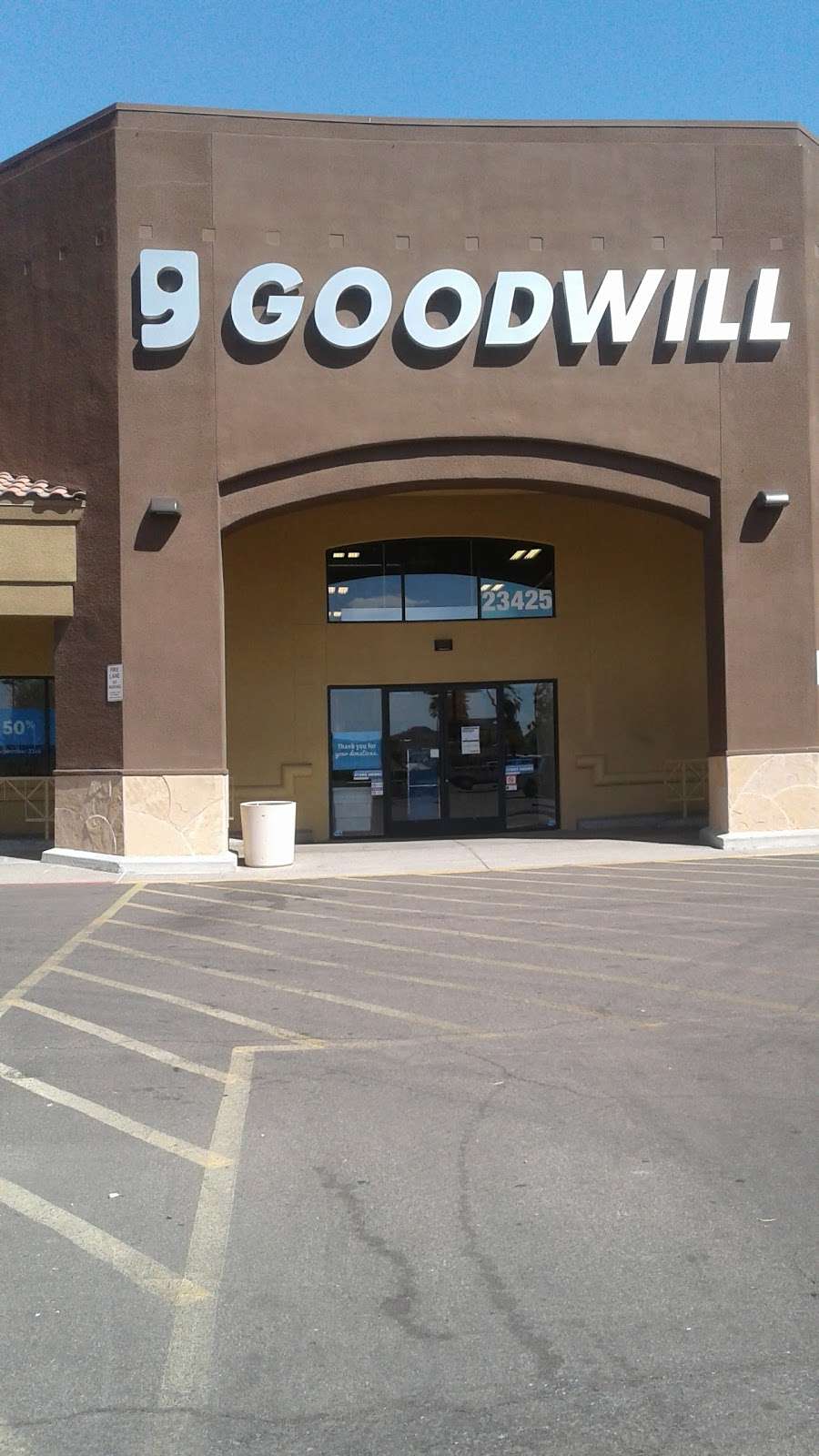 Pinnacle Peak - Goodwill - Retail Store and Donation Center | 23425 N 39th Dr #101, Glendale, AZ 85310, USA | Phone: (602) 216-3904