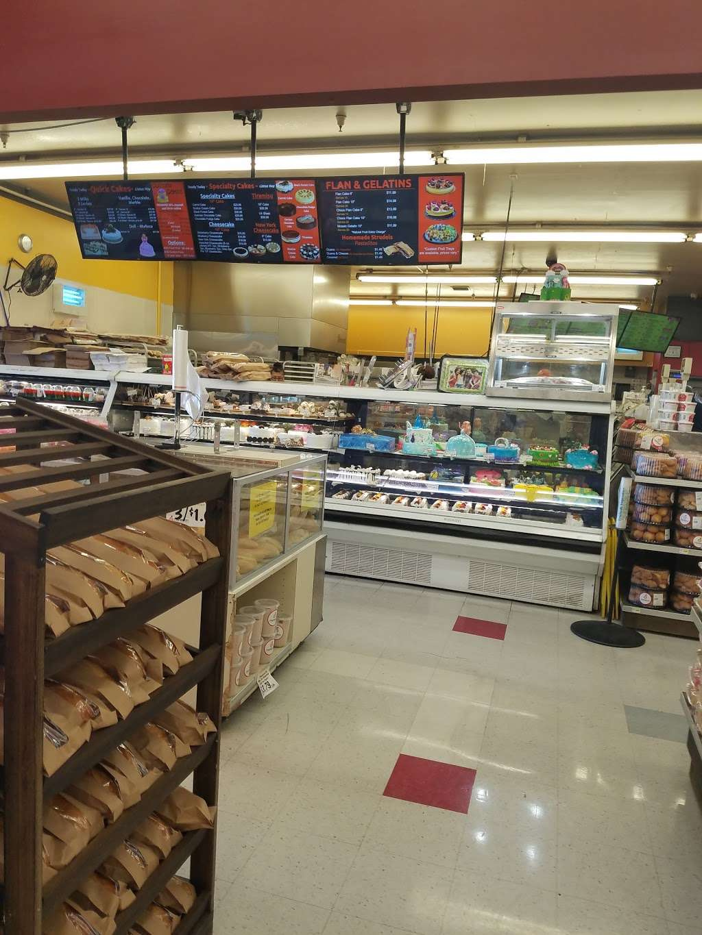 Marketon Supermarket | 840 N Decatur Blvd, Las Vegas, NV 89107, USA | Phone: (702) 870-8300