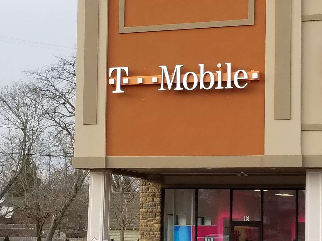 T-Mobile | 161 E Main St, Tuckerton, NJ 08087, USA | Phone: (609) 879-6700