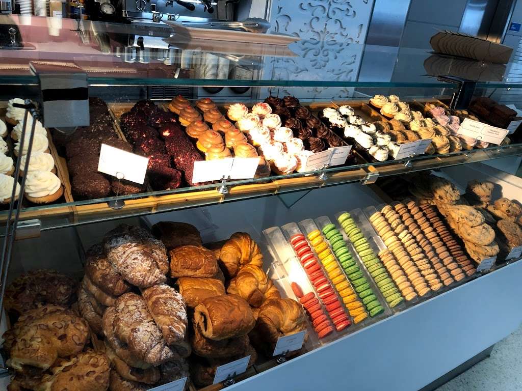 Vanilla Bake Shop | 380 World Way, Los Angeles, CA 90045, USA