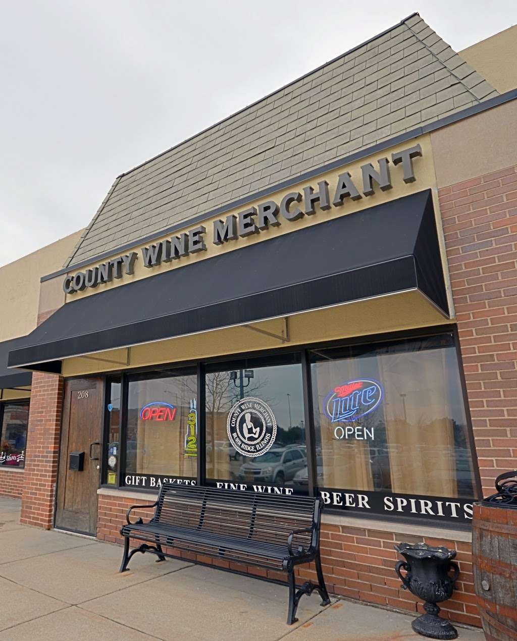 County Wine Merchant | 208 Burr Ridge Pkwy, Burr Ridge, IL 60527, USA | Phone: (630) 590-5733