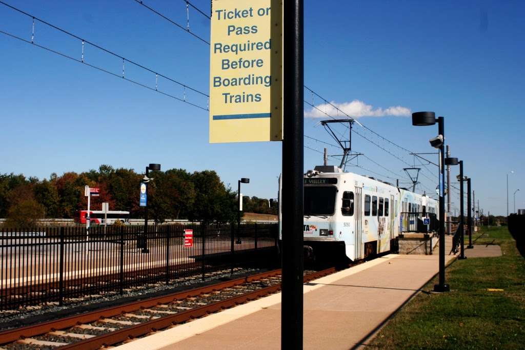 BWI Business District Light Rail Station | Linthicum Heights, MD 21090, USA