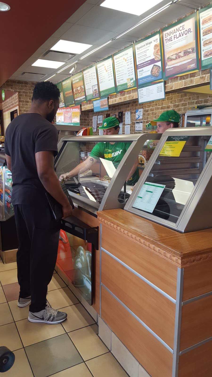 Subway Restaurants | 814 Spencer Hwy, South Houston, TX 77587, USA | Phone: (713) 941-4002