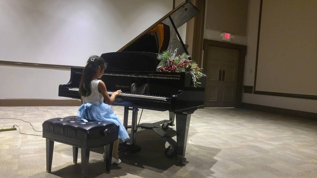 Piano Lessons | 3120 Sudbury Rd, Charlotte, NC 28205, USA | Phone: (704) 455-6633