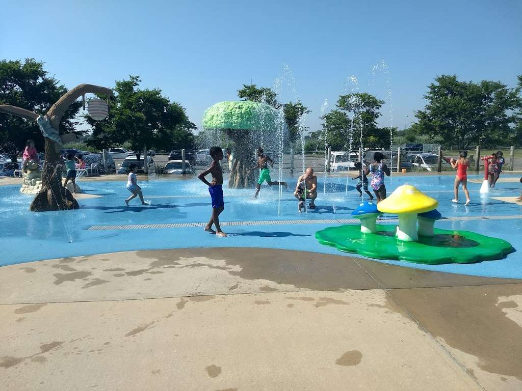 Interactive Spray Park | Amityville, NY 11701